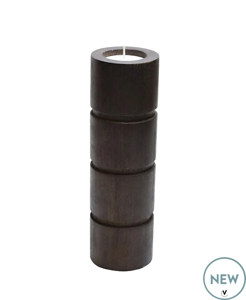 Grootte walnoot houten kandelaar
