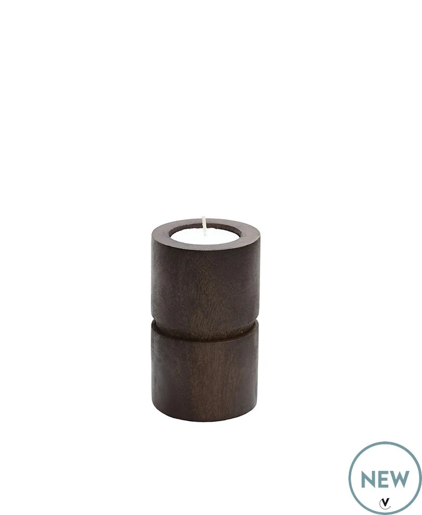 Kleine walnoot houten kandelaar