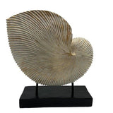 ornament White Gold Ribbed Shell