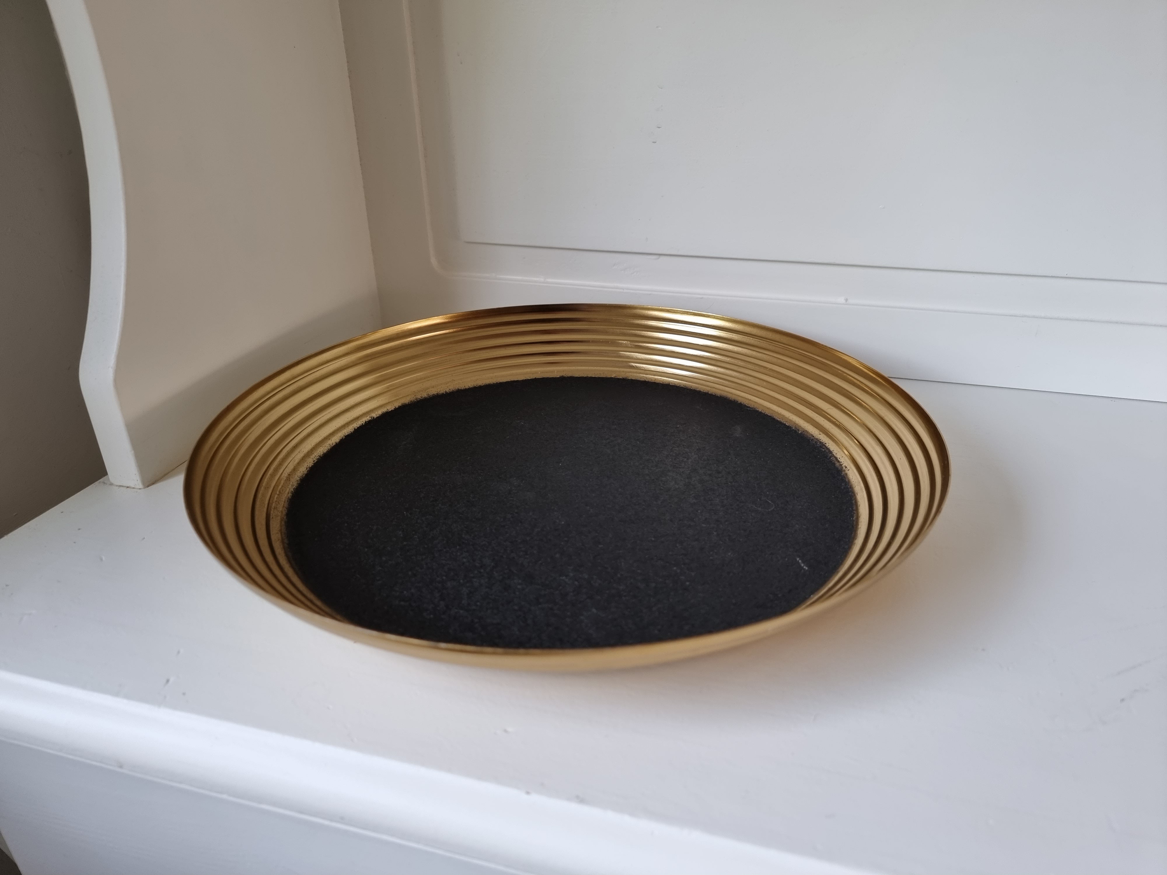 Schaal | ”Luuk” goud/zwart metaal schaal