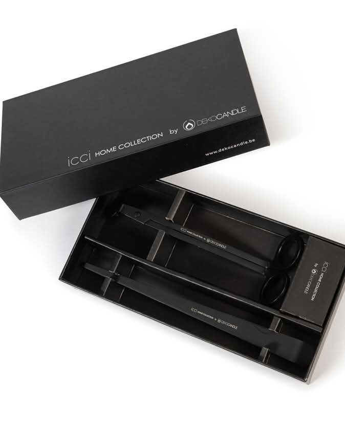 Accessoires | Cadeauverpakking met kaarsenschaar, kaarsenlonthaak, kaarsendover