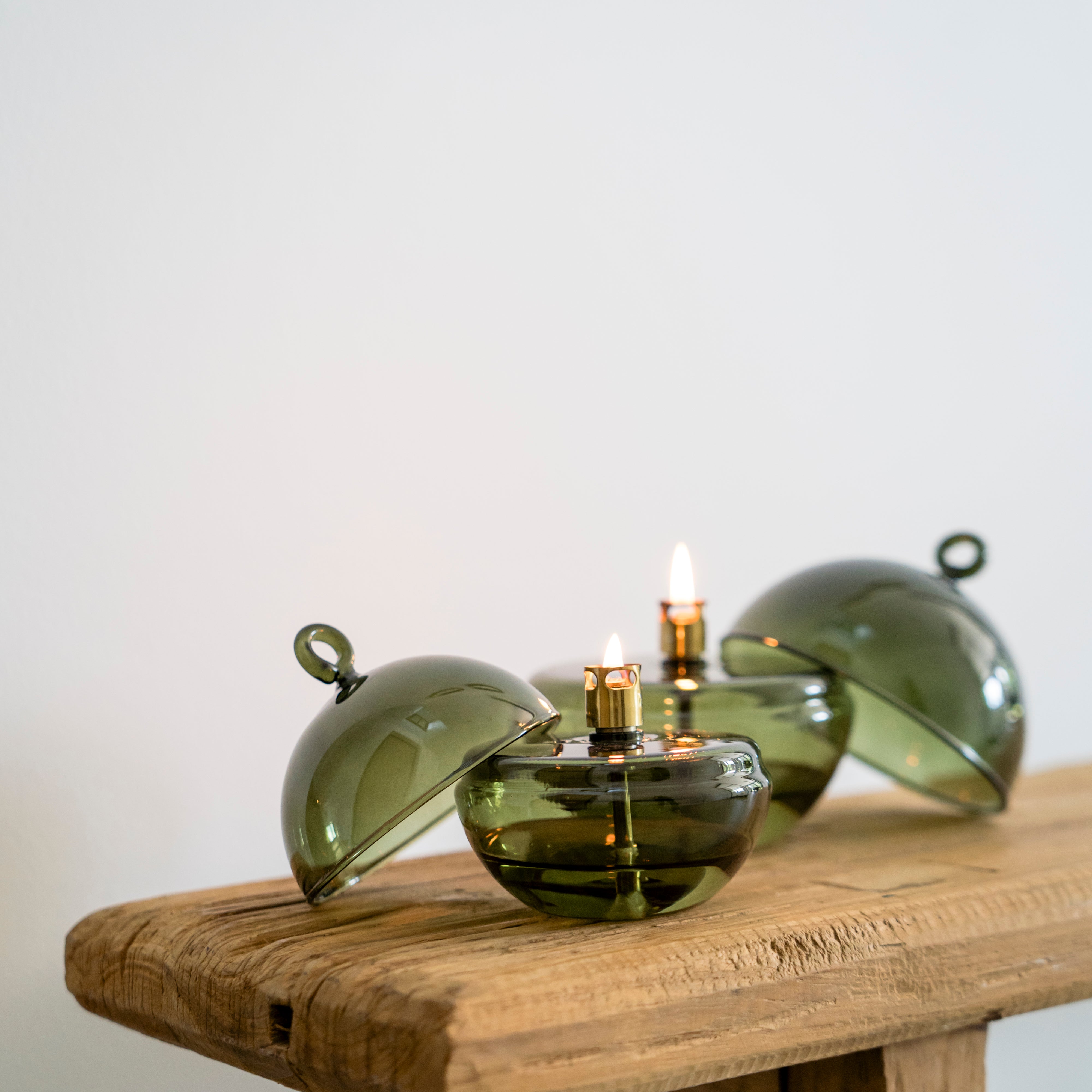 Olielamp | Round cover smoke green brass