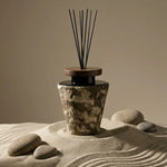 Victoria With Love diffuser Hairy Serpentine