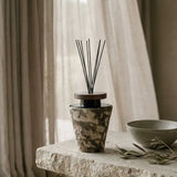 Victoria With Love diffuser Hairy Serpentine